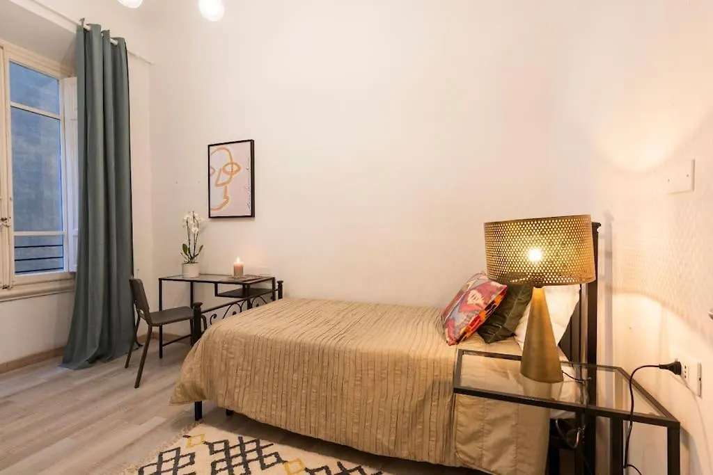Apartments Florence-4 Bedroom In Pellicceria 0*, Florencja Włochy